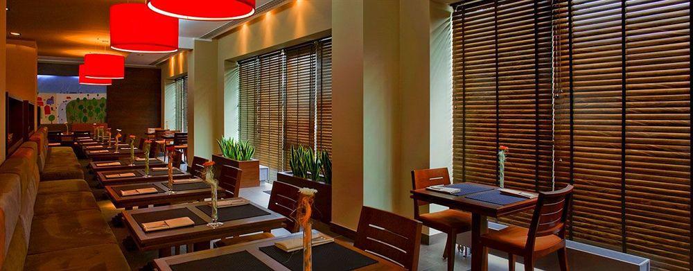 Desilva Katowice Airport Hotel