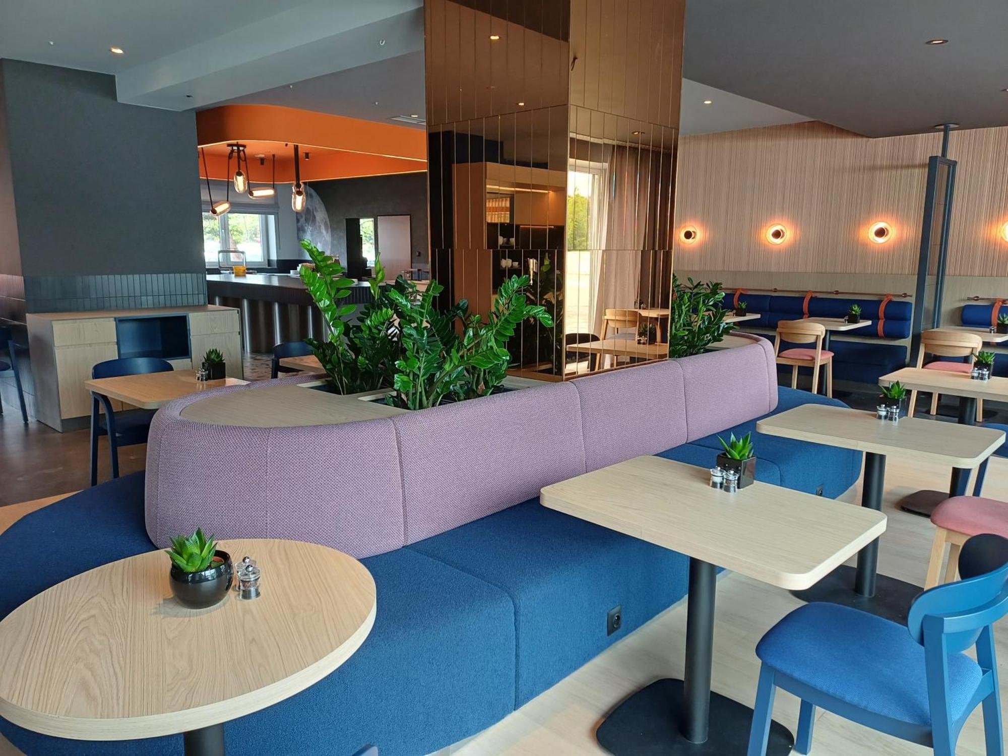 Desilva Katowice Airport 3*